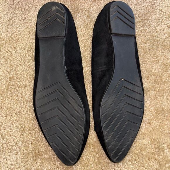 Elegant Black Ballet Flats - Picture 3 of 3